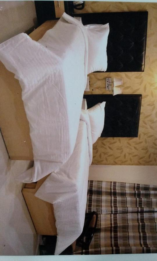 Hotel Bellevue , Gwalior Extérieur photo